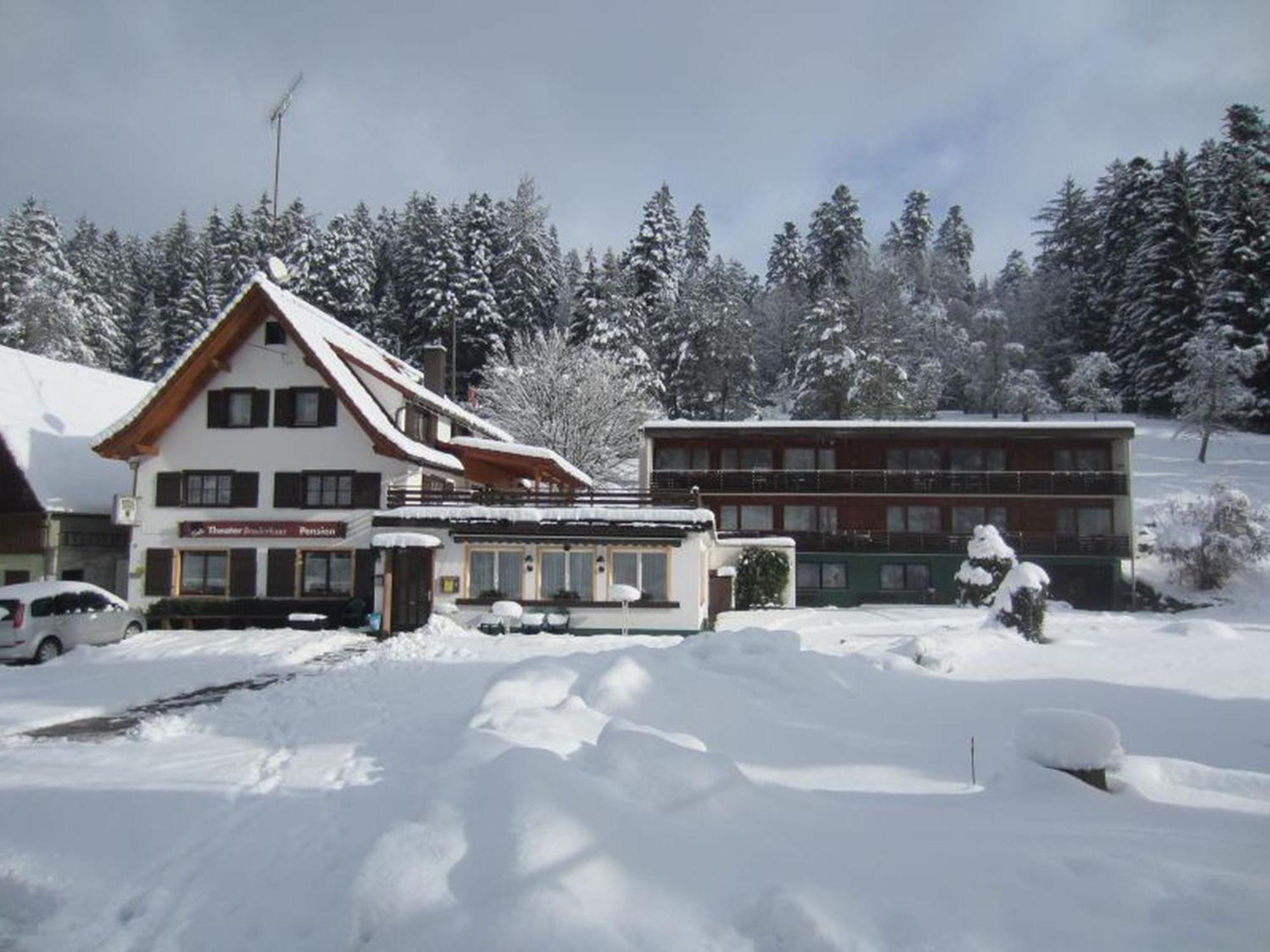 Enri Theater & Pension Bruderhaus Altensteig Buitenkant foto