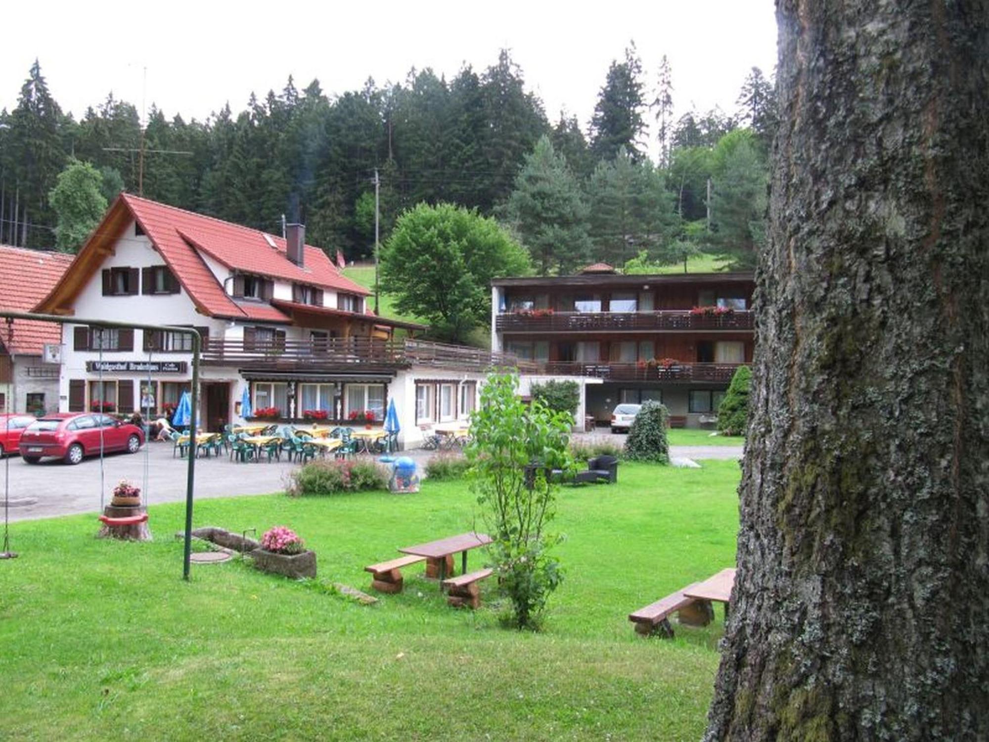 Enri Theater & Pension Bruderhaus Altensteig Buitenkant foto